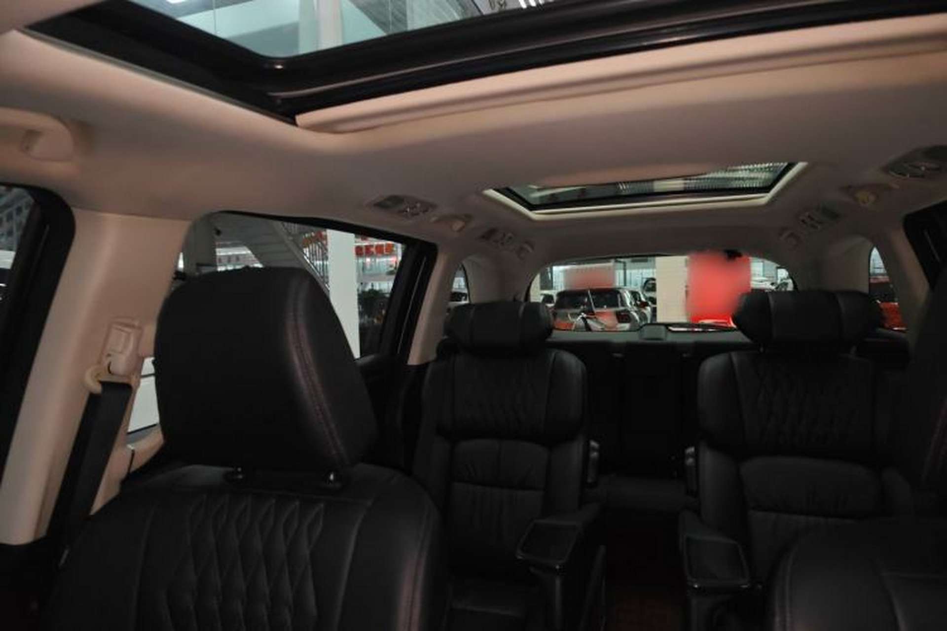 Used Honda Elysion 2024 2.0L eHEV Luxury Edition Headliner