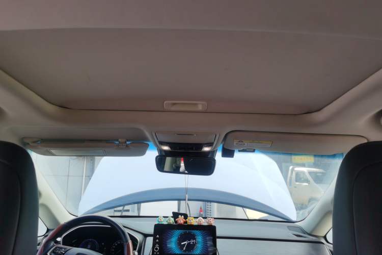 Used Honda Elysion 2024 2.0L eHEV Ultimate Edition Headliner