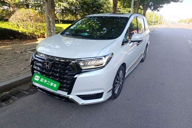 Used Honda Elysion 2024 2.0L eHEV Luxury Edition