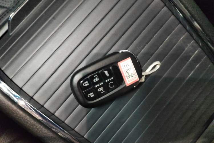 Used Honda Elysion 2024 2.0L eHEV Luxury Edition Interior 1