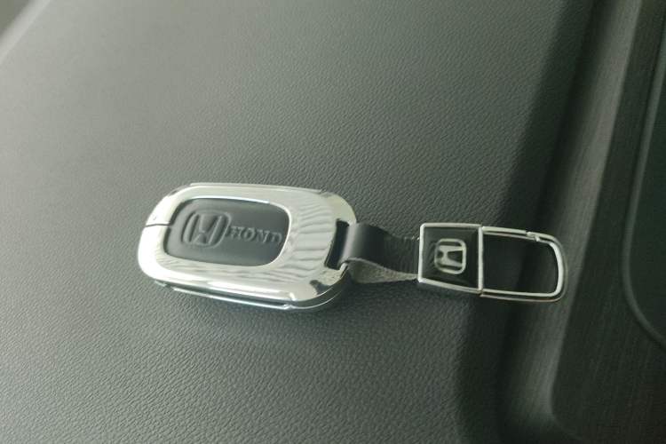Used Honda Elysion 2024 2.0L eHEV Comfort Edition Interior 1