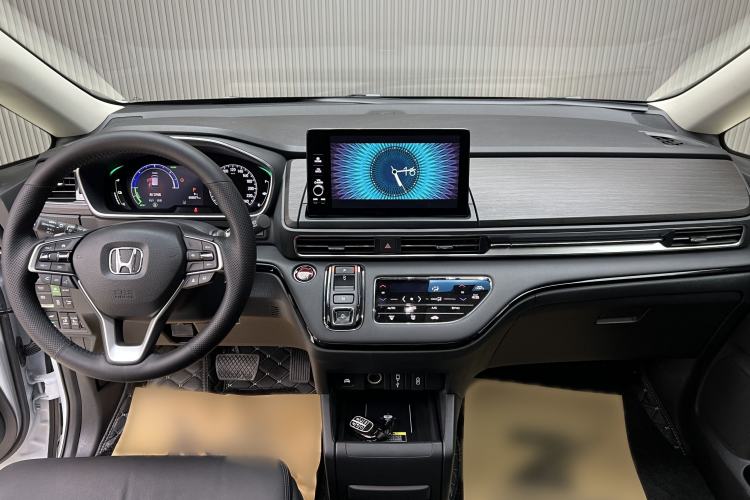 Used Honda Elysion 2024 2.0L eHEV Luxury Edition Interior 2