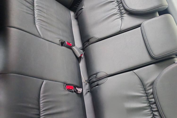 Used Honda Elysion 2024 2.0L eHEV Luxury Edition Interior 6