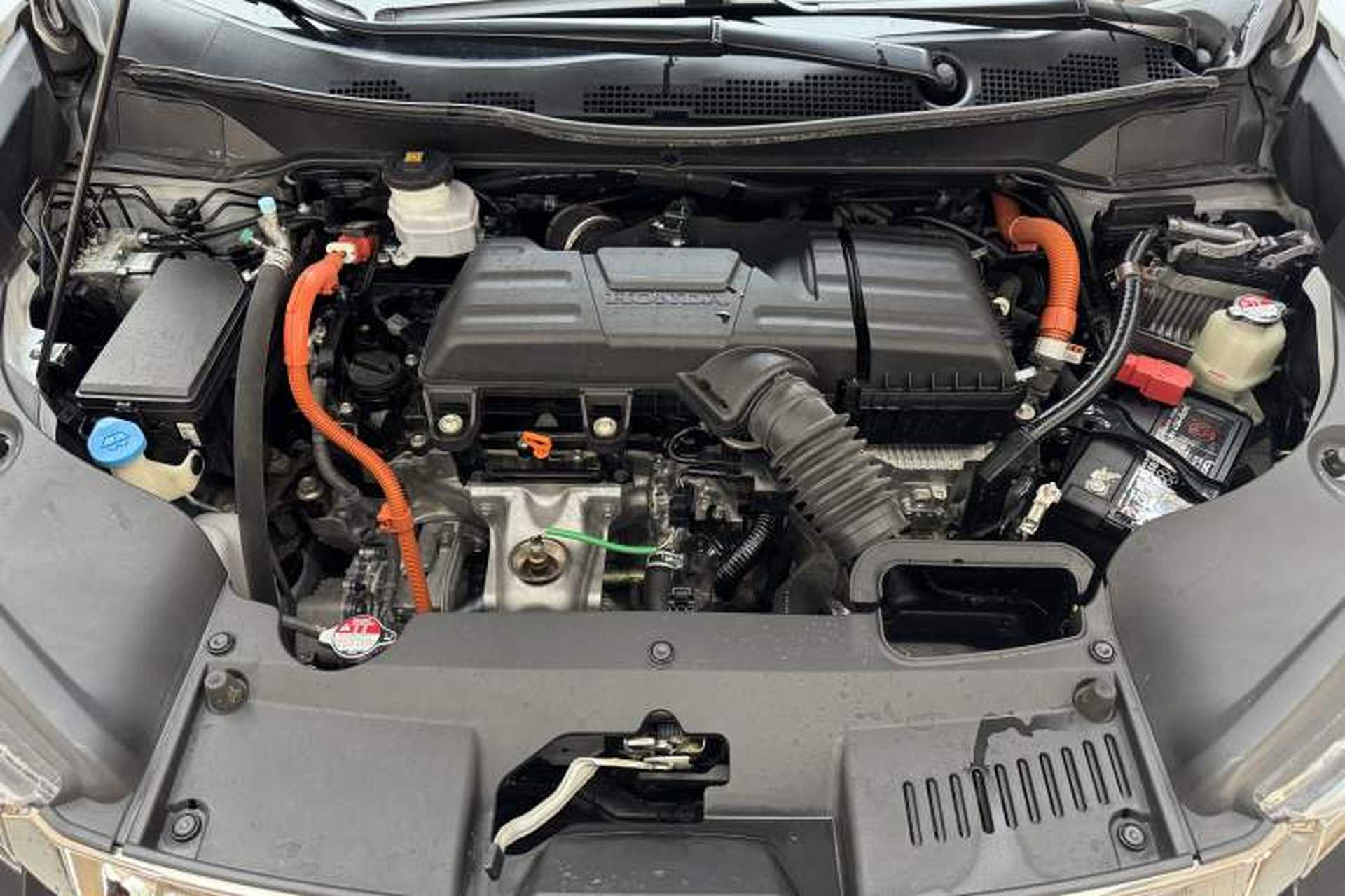 Used Honda Elysion 2024 2.0L eHEV Luxury Edition Interior 6