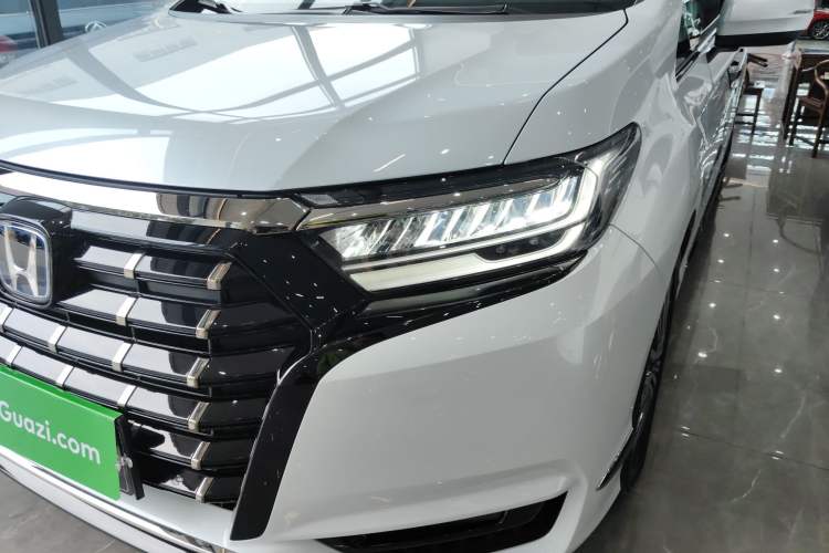 Used Honda Elysion 2024 2.0L eHEV Luxury Edition Left Front Headlight