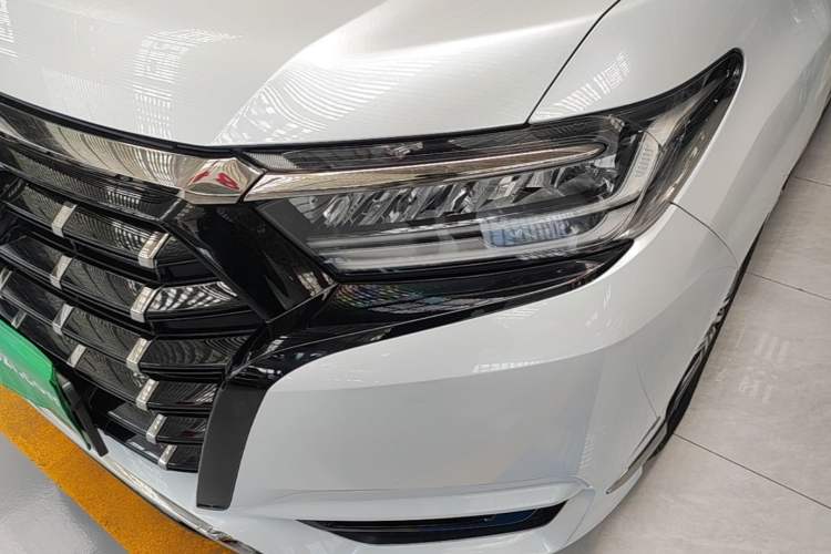 Used Honda Elysion 2024 2.0L eHEV Luxury Edition Left Front Headlight