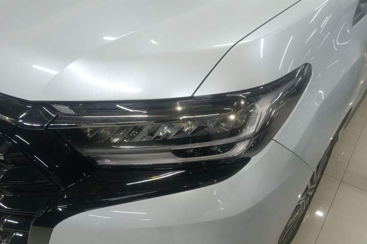 Used Honda Elysion 2024 2.0L eHEV Luxury Edition Left Front Headlight