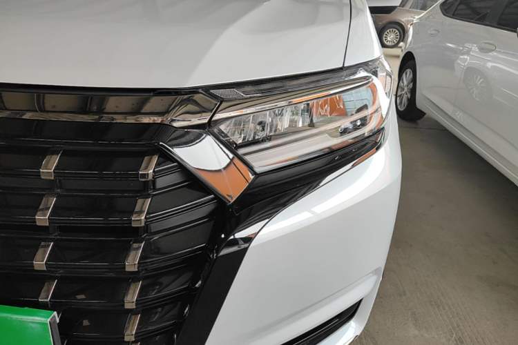 Used Honda Elysion 2024 2.0L eHEV Luxury Edition Left Front Headlight
