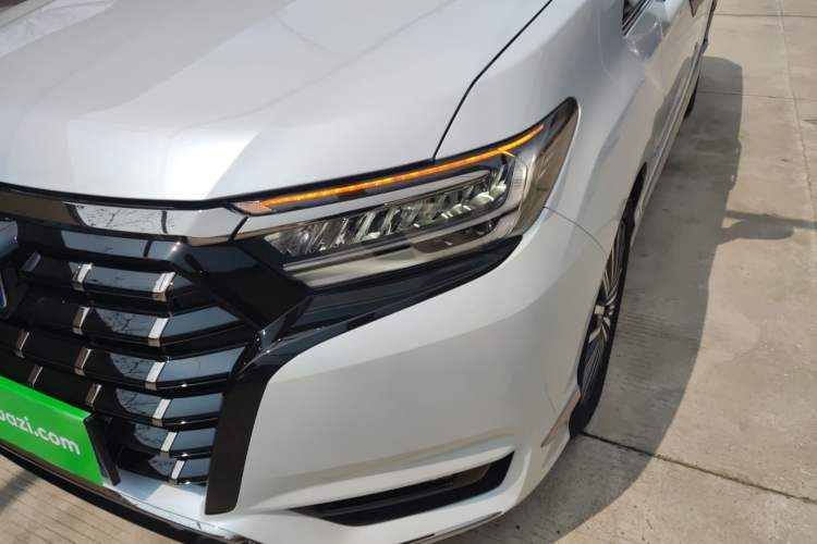 Used Honda Elysion 2024 2.0L eHEV Luxury Edition Left Front Headlight