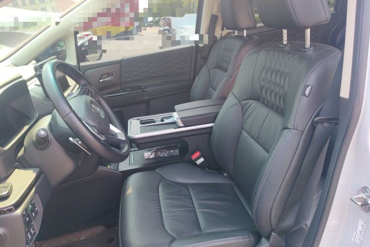 Used Honda Elysion 2024 2.0L eHEV Luxury Edition Left Front Seat