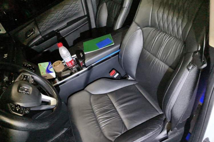 Used Honda Elysion 2024 2.0L eHEV Luxury Edition Left Front Seat