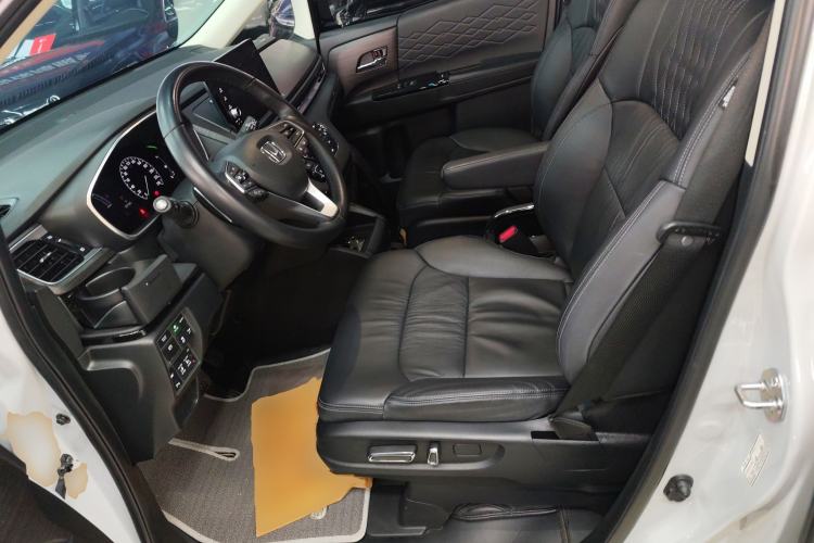 Used Honda Elysion 2024 2.0L eHEV Luxury Edition Left Front Seat