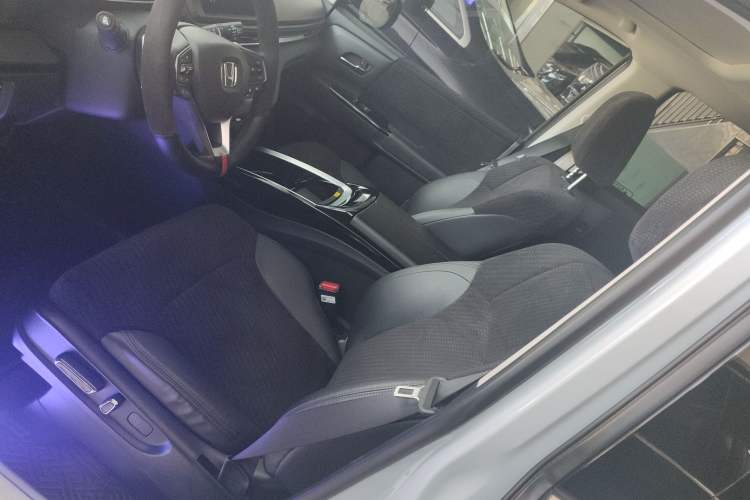 Used Honda Elysion 2024 2.0L eHEV Comfort Edition Left Front Seat
