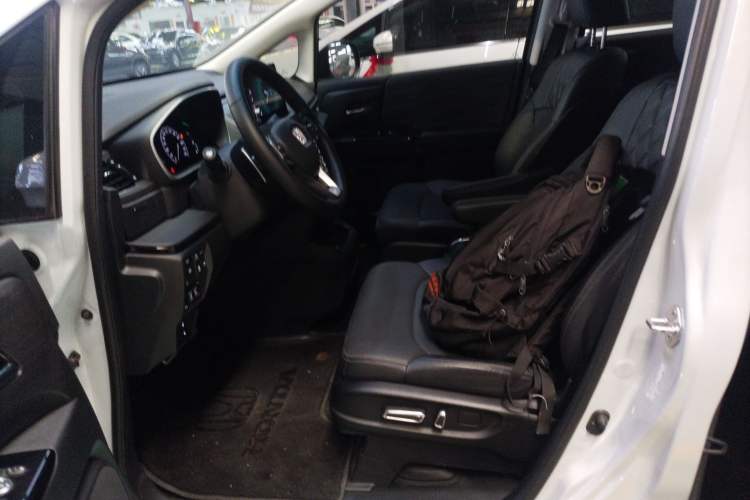 Used Honda Elysion 2024 2.0L eHEV Comfort Edition Left Front Seat