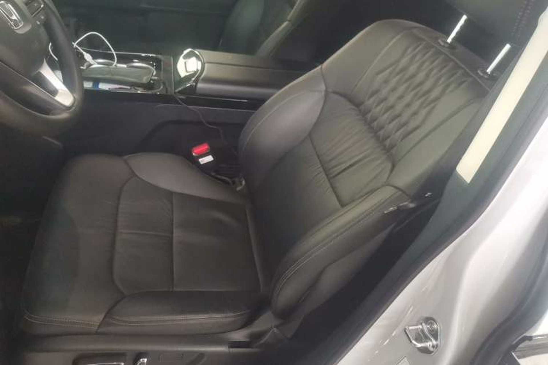 Used Honda Elysion 2024 2.0L eHEV Luxury Edition Left Front Seat