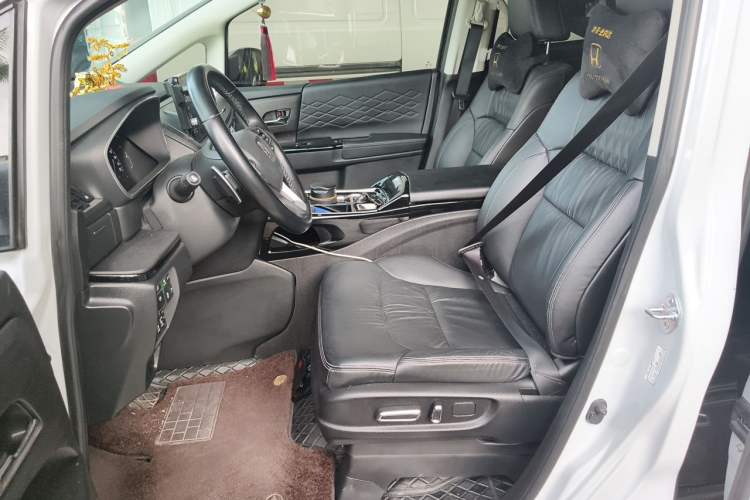 Used Honda Elysion 2024 2.0L eHEV Luxury Edition Left Front Seat