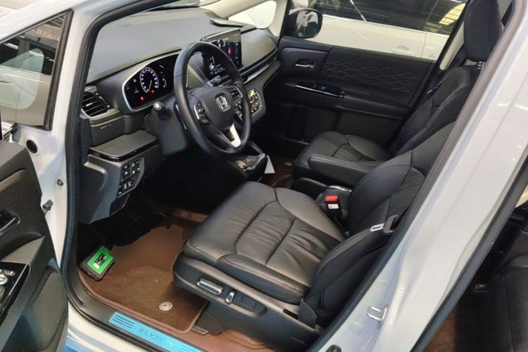 Used Honda Elysion 2024 2.0L eHEV Luxury Edition Left Front Seat
