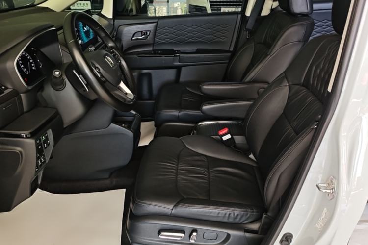 Used Honda Elysion 2024 2.0L eHEV Luxury Edition Left Front Seat