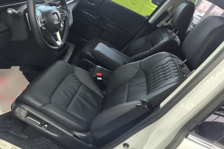 Used Honda Elysion 2024 2.0L eHEV Luxury Edition Left Front Seat