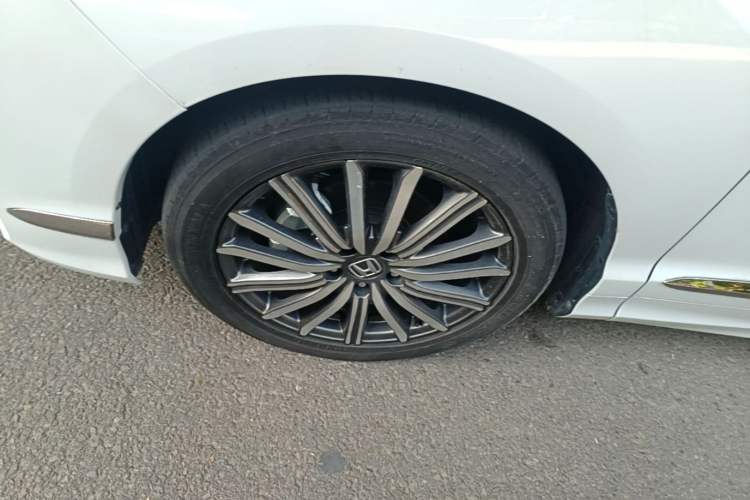Used Honda Elysion 2024 2.0L eHEV Luxury Edition Left Front Wheel Hub