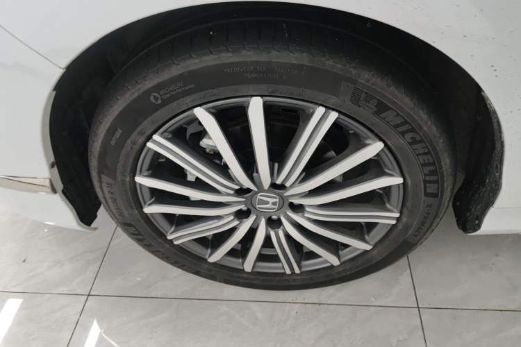Used Honda Elysion 2024 2.0L eHEV Luxury Edition Left Front Wheel Hub