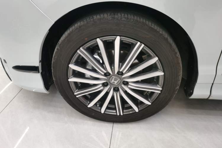Used Honda Elysion 2024 2.0L eHEV Luxury Edition Left Front Wheel Hub