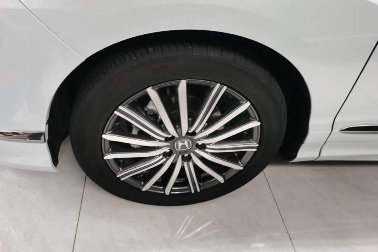 Used Honda Elysion 2024 2.0L eHEV Luxury Edition Left Front Wheel Hub