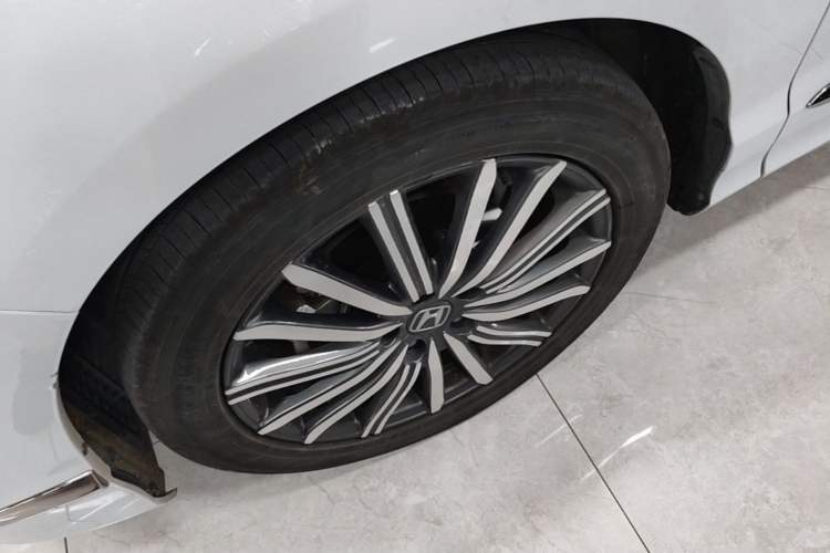 Used Honda Elysion 2024 2.0L eHEV Luxury Edition Left Front Wheel Hub
