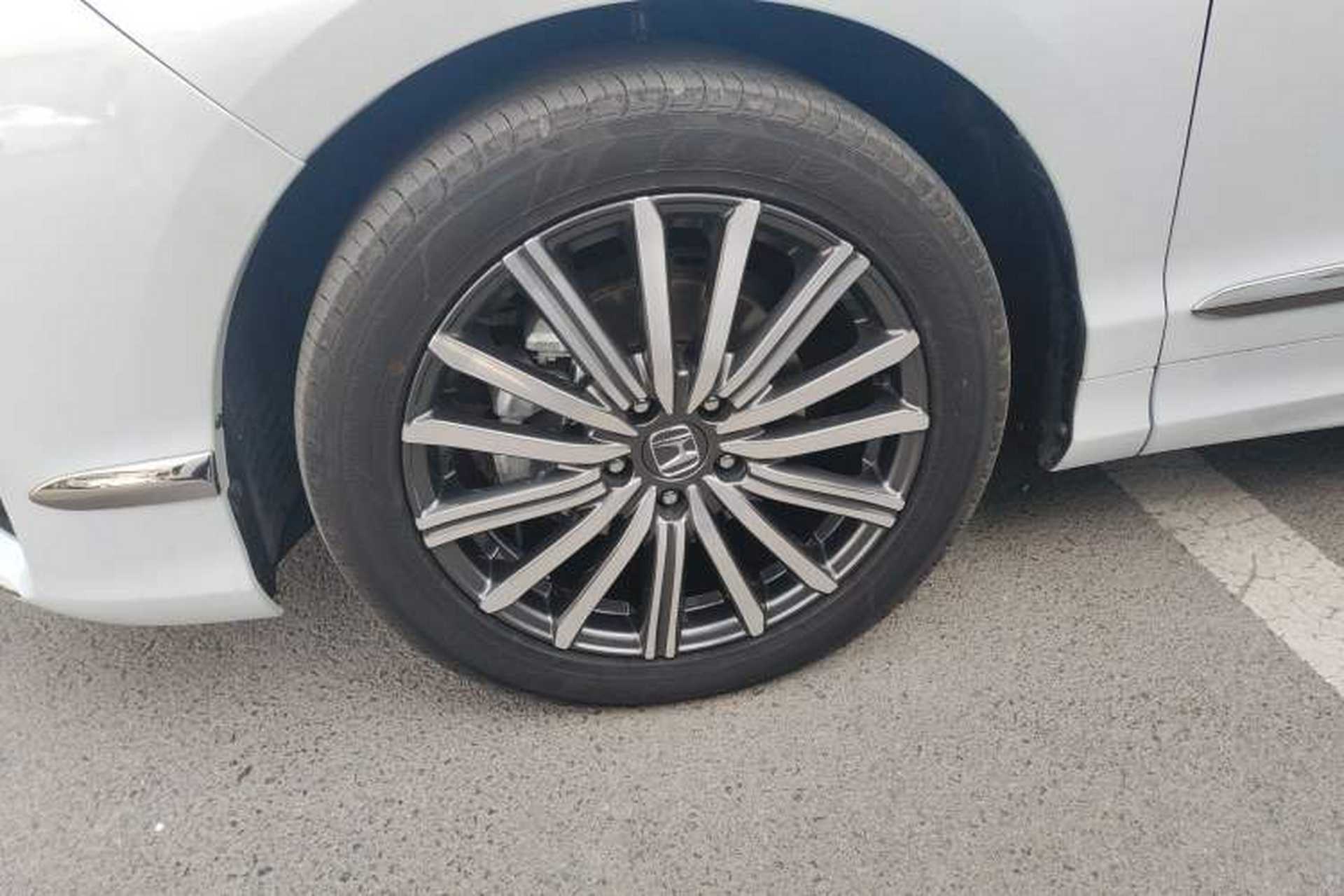 Used Honda Elysion 2024 2.0L eHEV Luxury Edition Left Front Wheel Hub