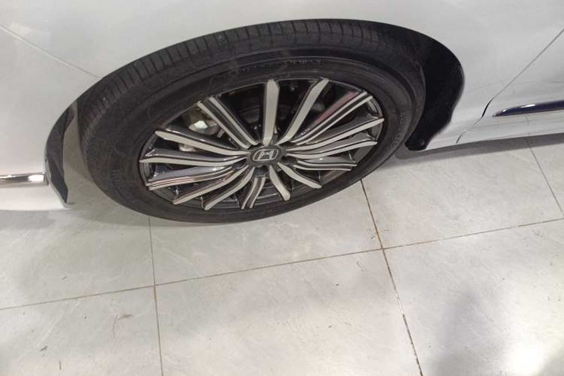 Used Honda Elysion 2024 2.0L eHEV Comfort Edition Left Front Wheel Hub