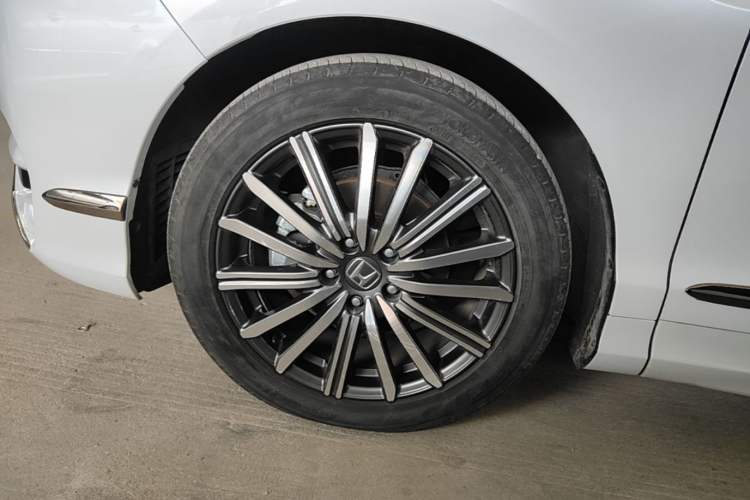 Used Honda Elysion 2024 2.0L eHEV Luxury Edition Left Front Wheel Hub