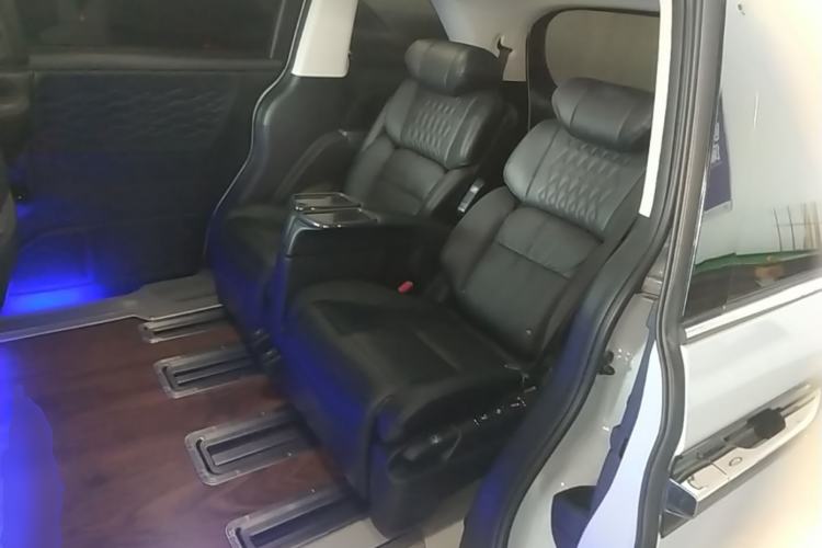 Used Honda Elysion 2024 2.0L eHEV Luxury Edition Left Rear Seat