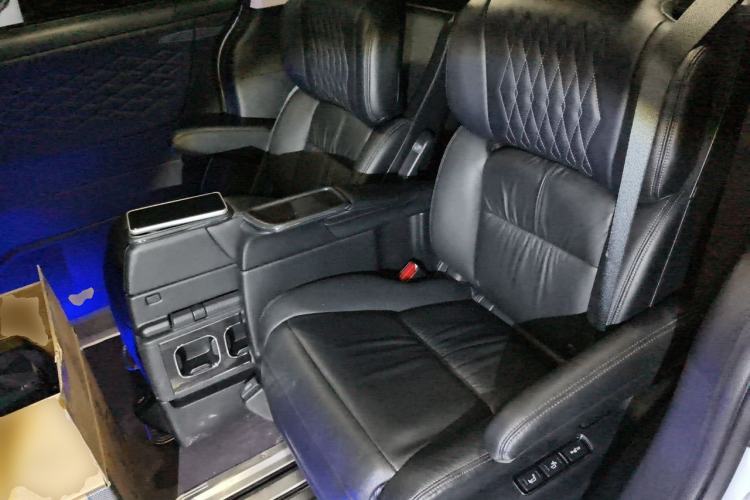 Used Honda Elysion 2024 2.0L eHEV Luxury Edition Left Rear Seat