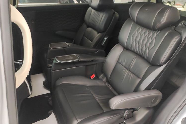 Used Honda Elysion 2024 2.0L eHEV Luxury Edition Left Rear Seat