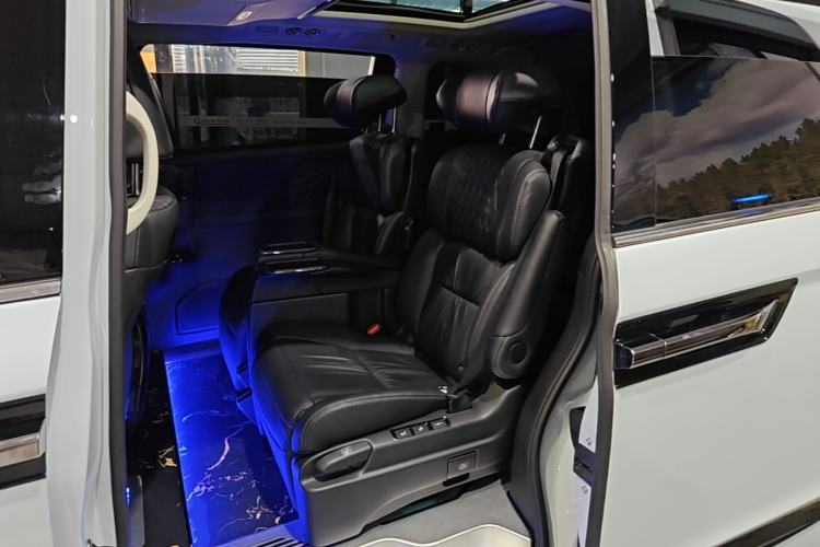 Used Honda Elysion 2024 2.0L eHEV Luxury Edition Left Rear Seat