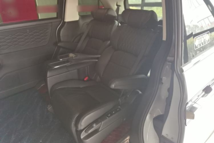 Used Honda Elysion 2024 2.0L eHEV Luxury Edition Left Rear Seat
