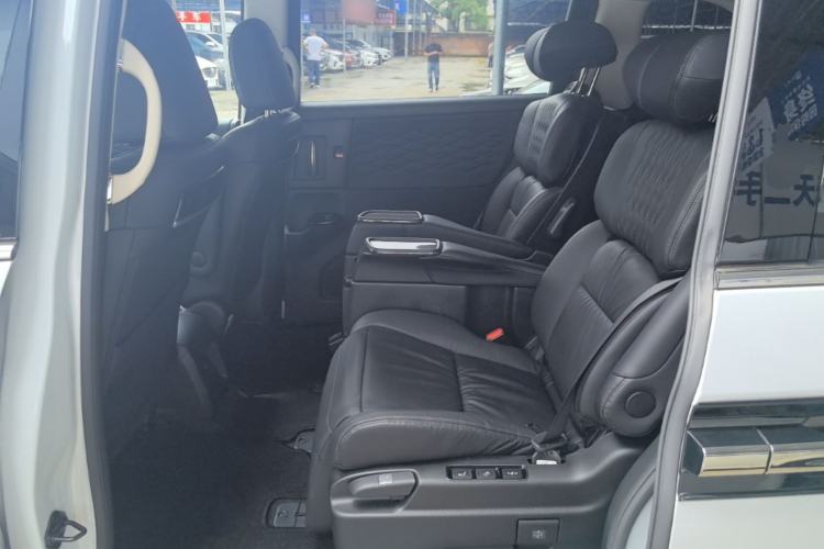 Used Honda Elysion 2024 2.0L eHEV Luxury Edition Left Rear Seat