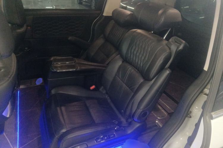 Used Honda Elysion 2024 2.0L eHEV Luxury Edition Left Rear Seat