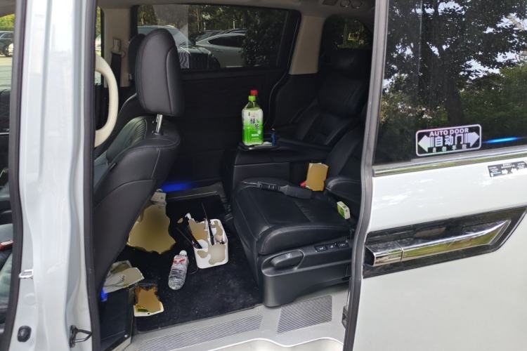 Used Honda Elysion 2024 2.0L eHEV Luxury Edition Left Rear Seat