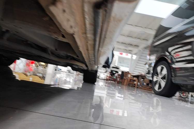 Used Honda Elysion 2024 2.0L eHEV Luxury Edition Left Side Sill