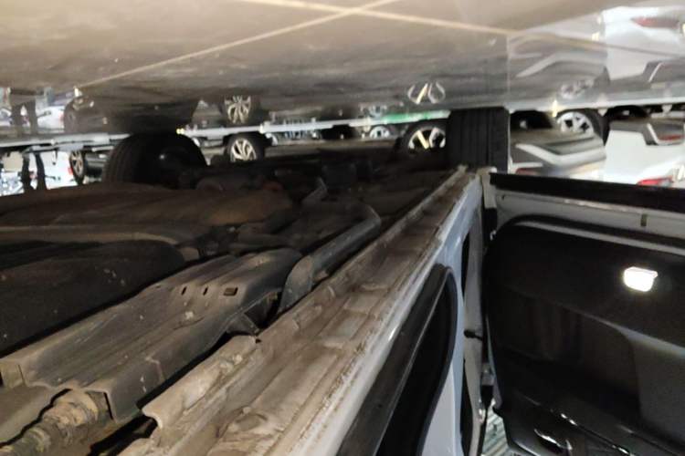 Used Honda Elysion 2024 2.0L eHEV Luxury Edition Left Side Sill