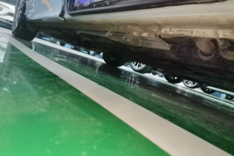 Used Honda Elysion 2024 2.0L eHEV Luxury Edition Left Side Sill
