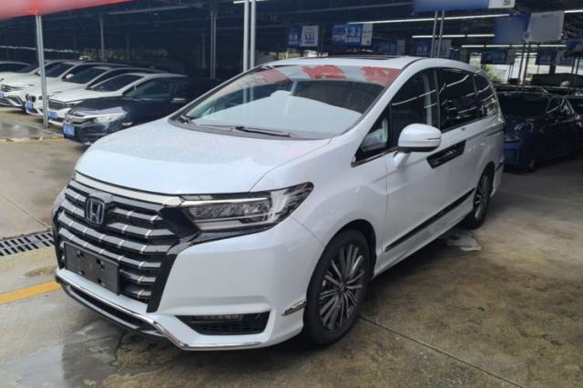 Used Honda Elysion 2024 2.0L eHEV Luxury Edition