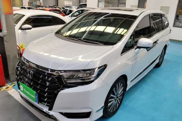 Used Honda Elysion 2024 2.0L eHEV Luxury Edition