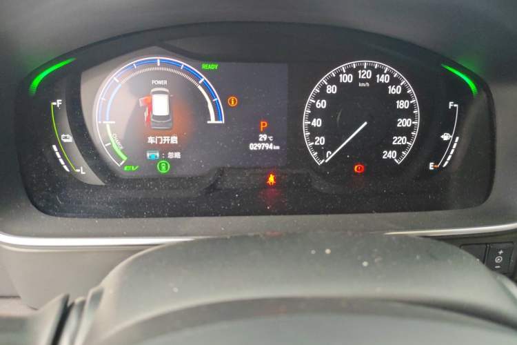Used Honda Elysion 2024 2.0L eHEV Luxury Edition Odometer Close Up