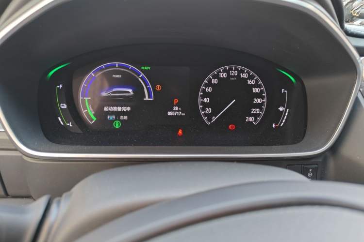 Used Honda Elysion 2024 2.0L eHEV Luxury Edition Odometer Close Up
