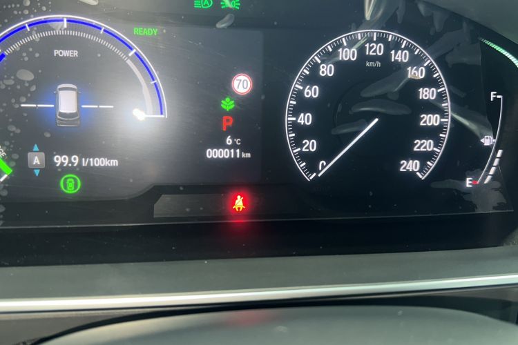 Used Honda Elysion 2024 2.0L eHEV Luxury Edition Odometer Close Up