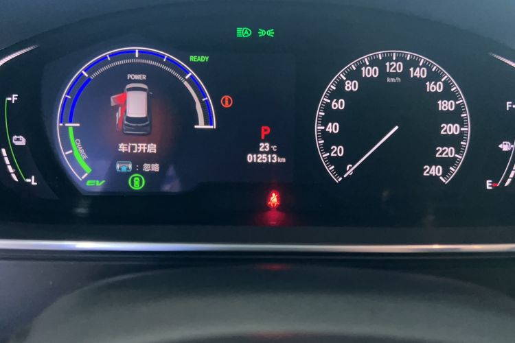 Used Honda Elysion 2024 2.0L eHEV Luxury Edition Odometer Close Up