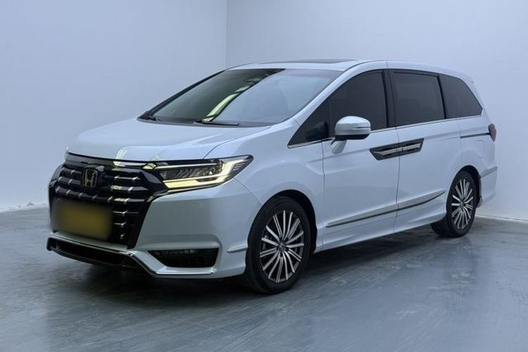 Honda Elysion 2024 2.0L eHEV Luxury Edition