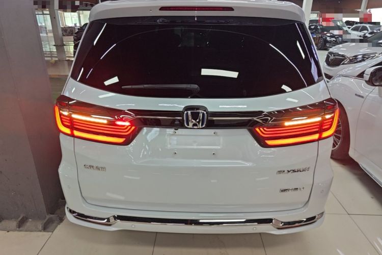 Used Honda Elysion 2024 2.0L eHEV Luxury Edition Rear